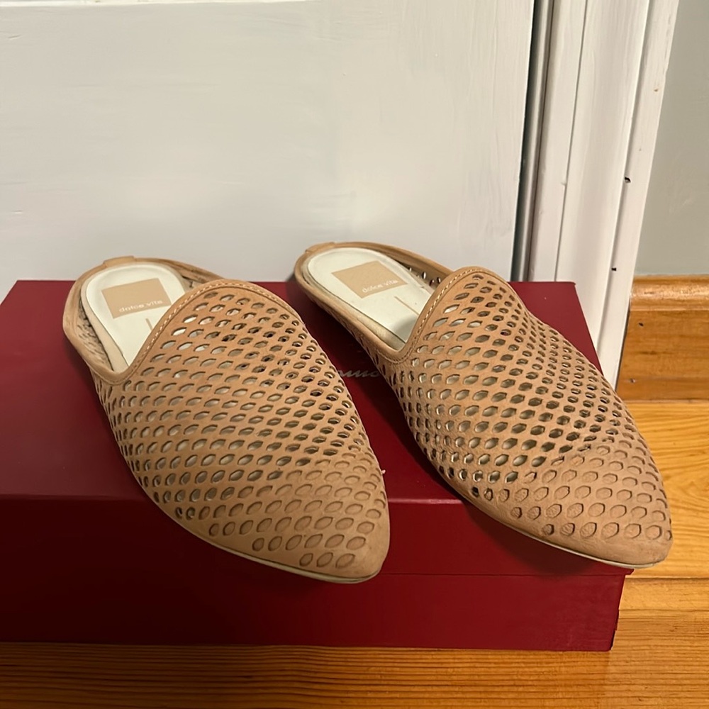 Dolce Vita leather mules, size 7